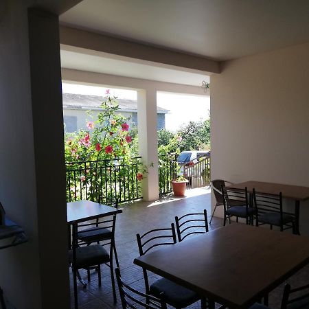 Aparthotel Na Abovyana 7 New Athos ภายนอก รูปภาพ