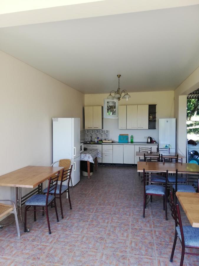 Aparthotel Na Abovyana 7 New Athos ภายนอก รูปภาพ